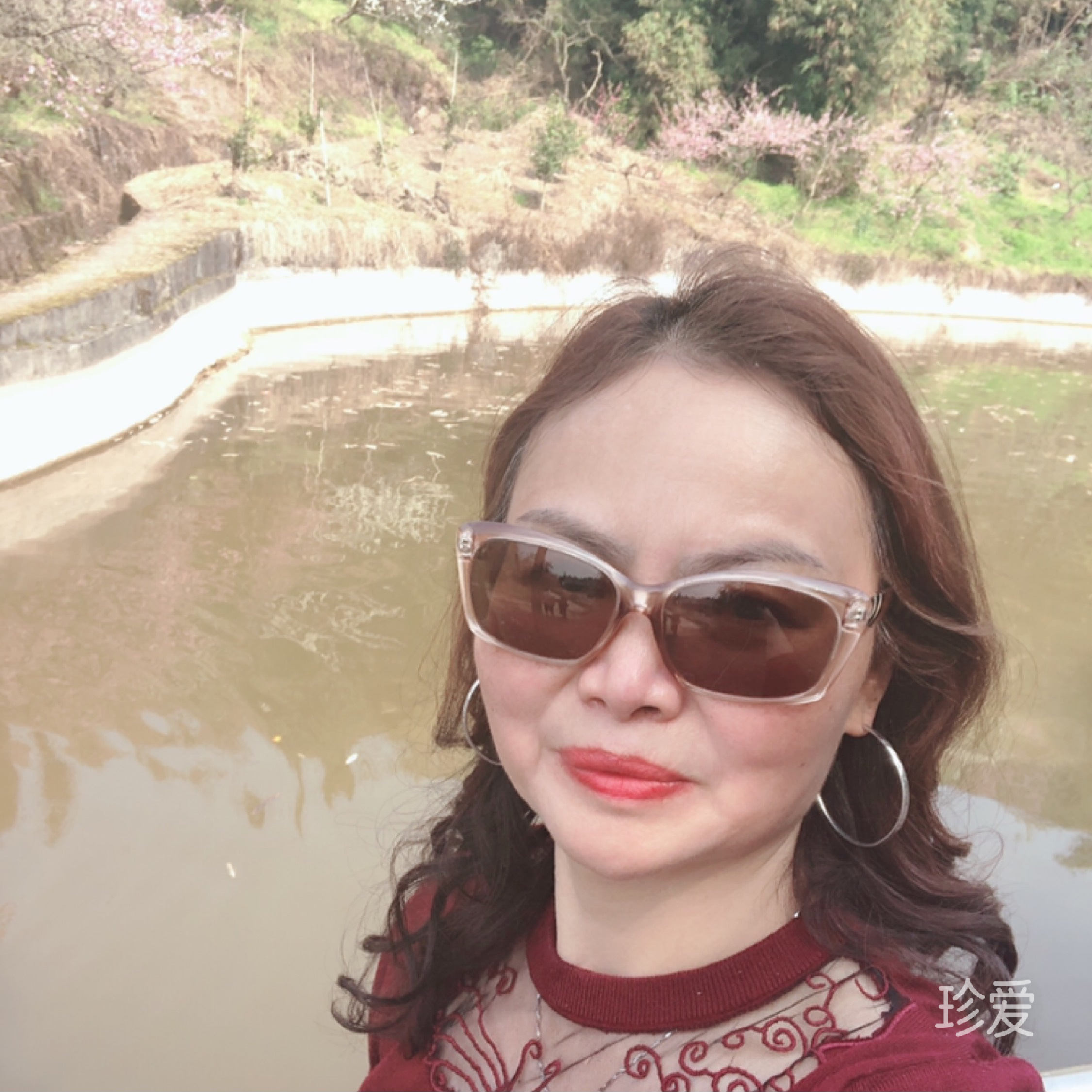 恬靜無爭(zhēng)