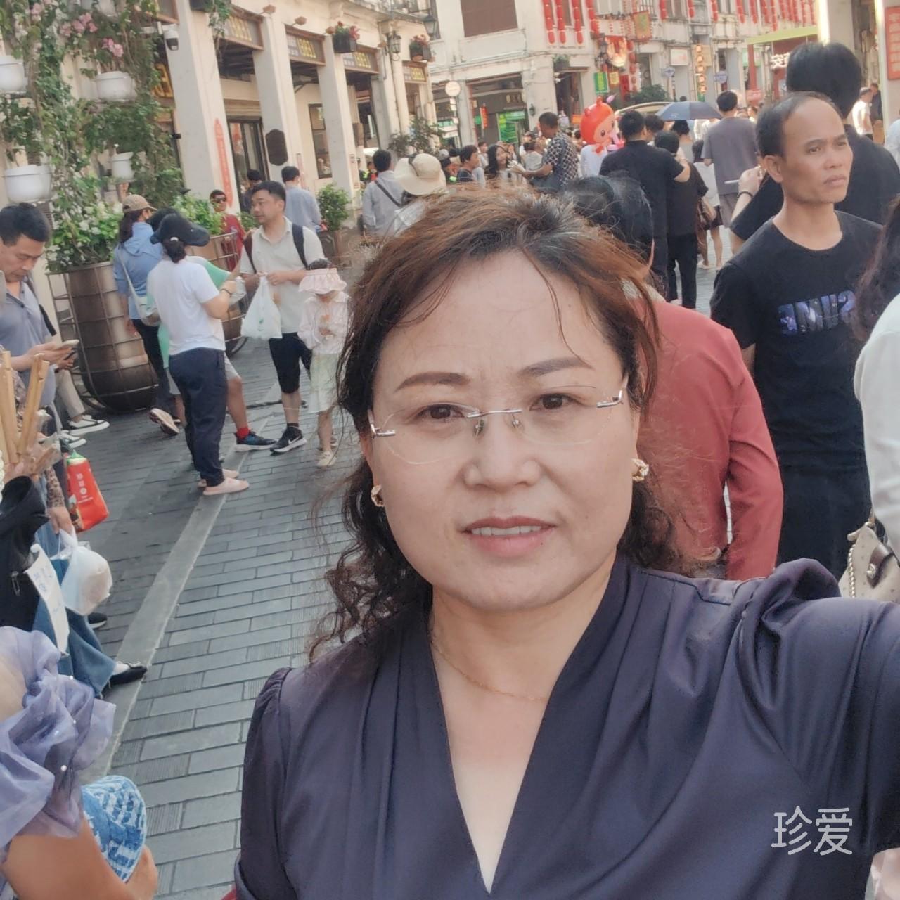 清雪飞扬