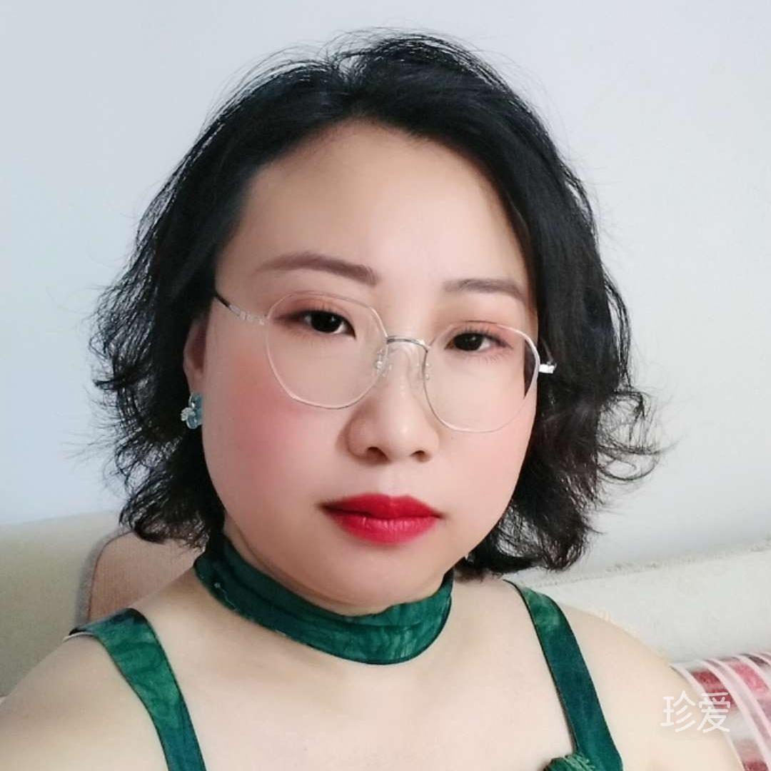 何锦芳