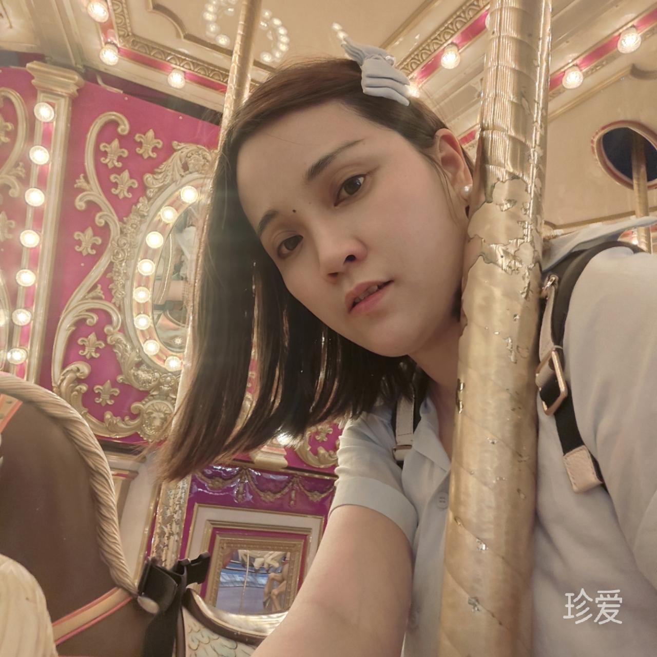 单纯的小玲珑