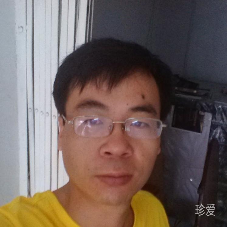 长街尽头风吹冷