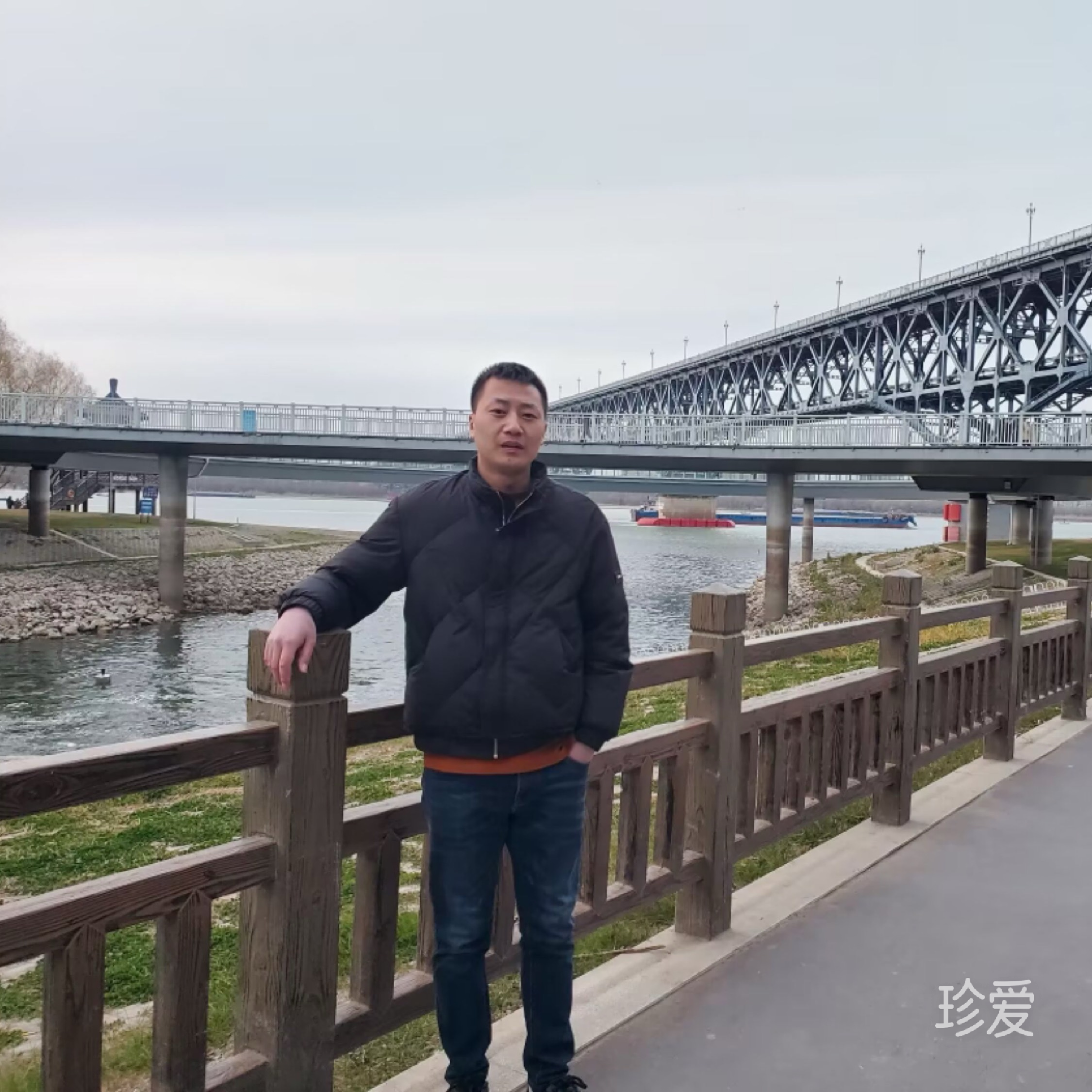 小鑫哥