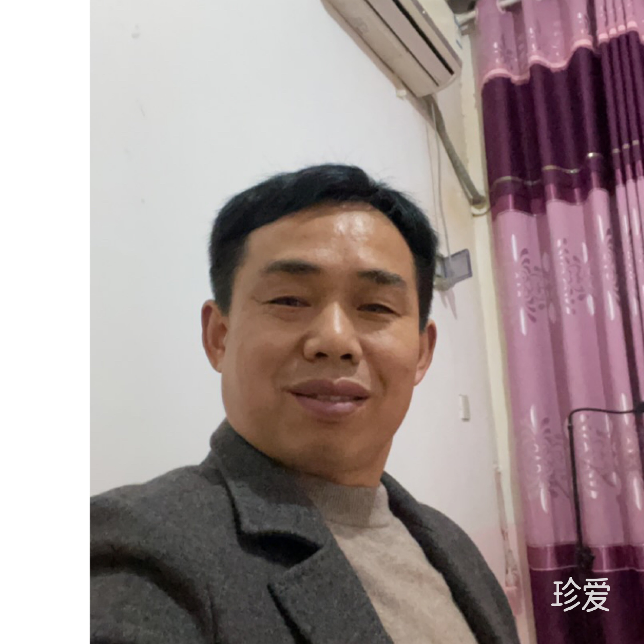 小小酥开着宝马