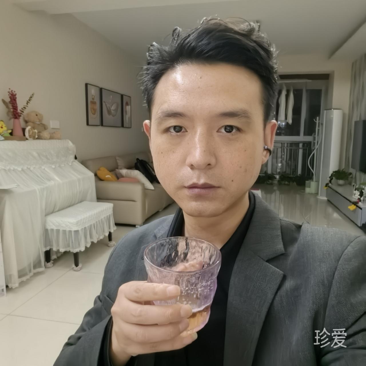 逐光行者