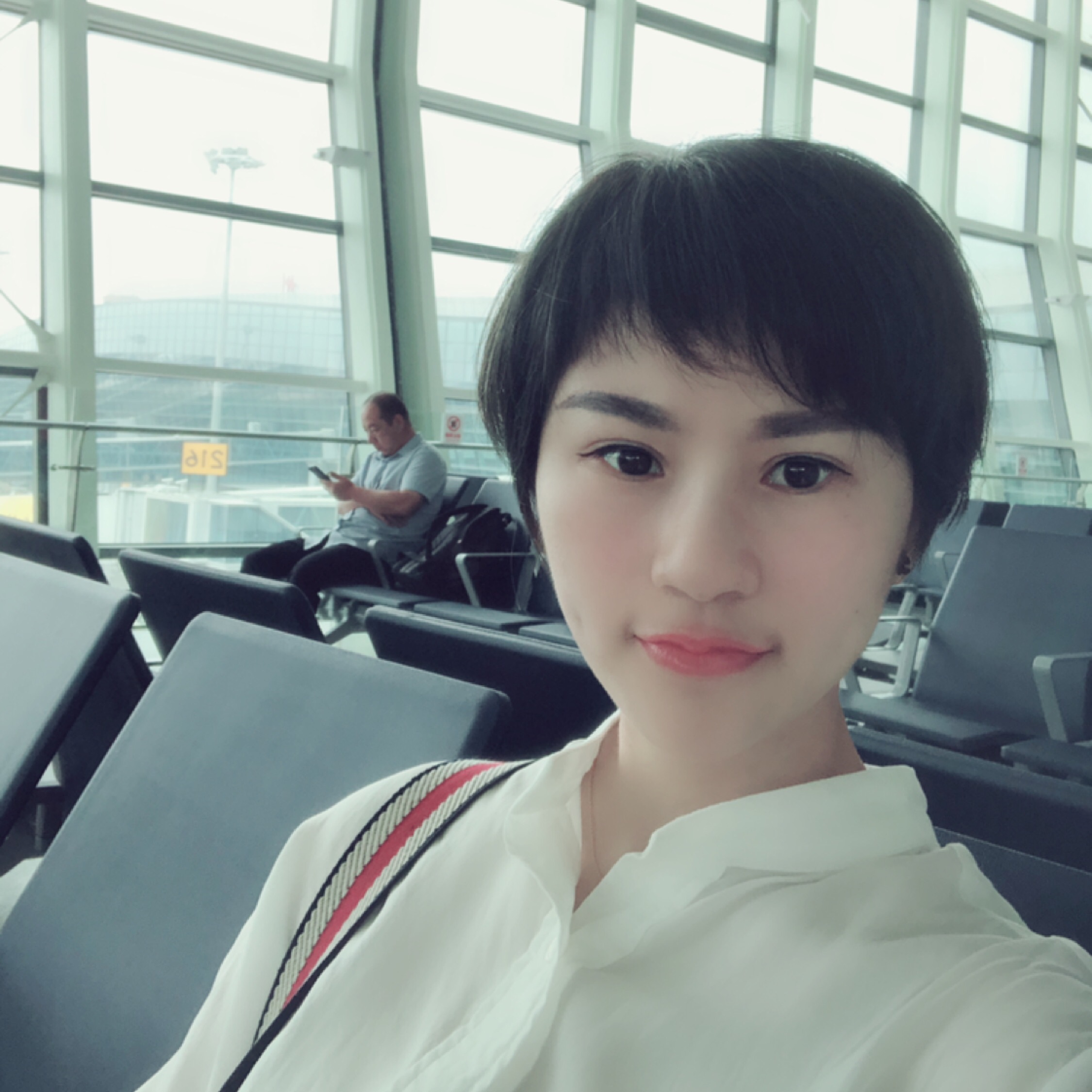 風(fēng)雨中的玫瑰