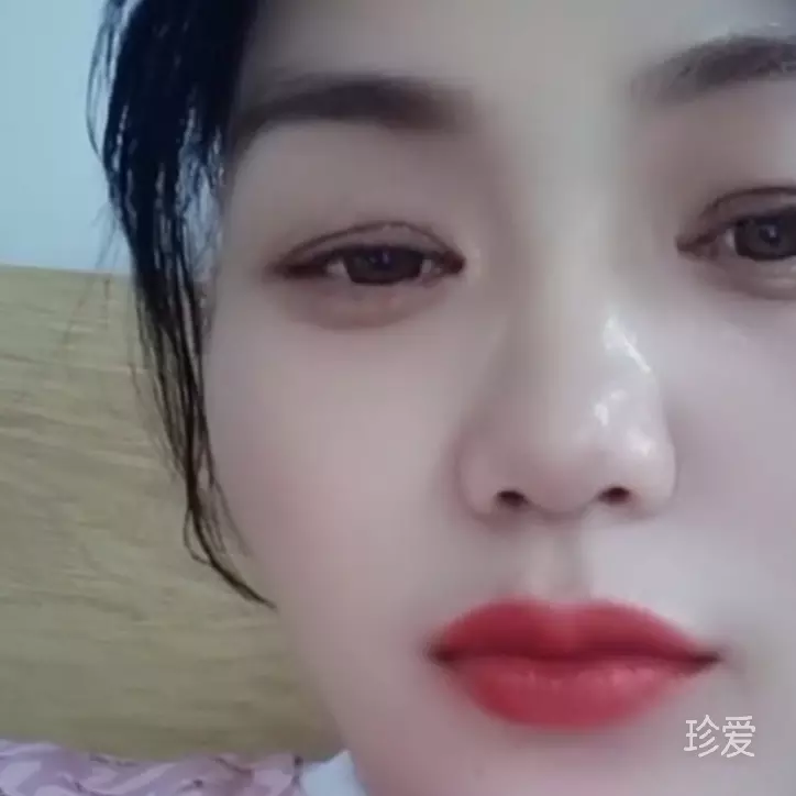 琼琼