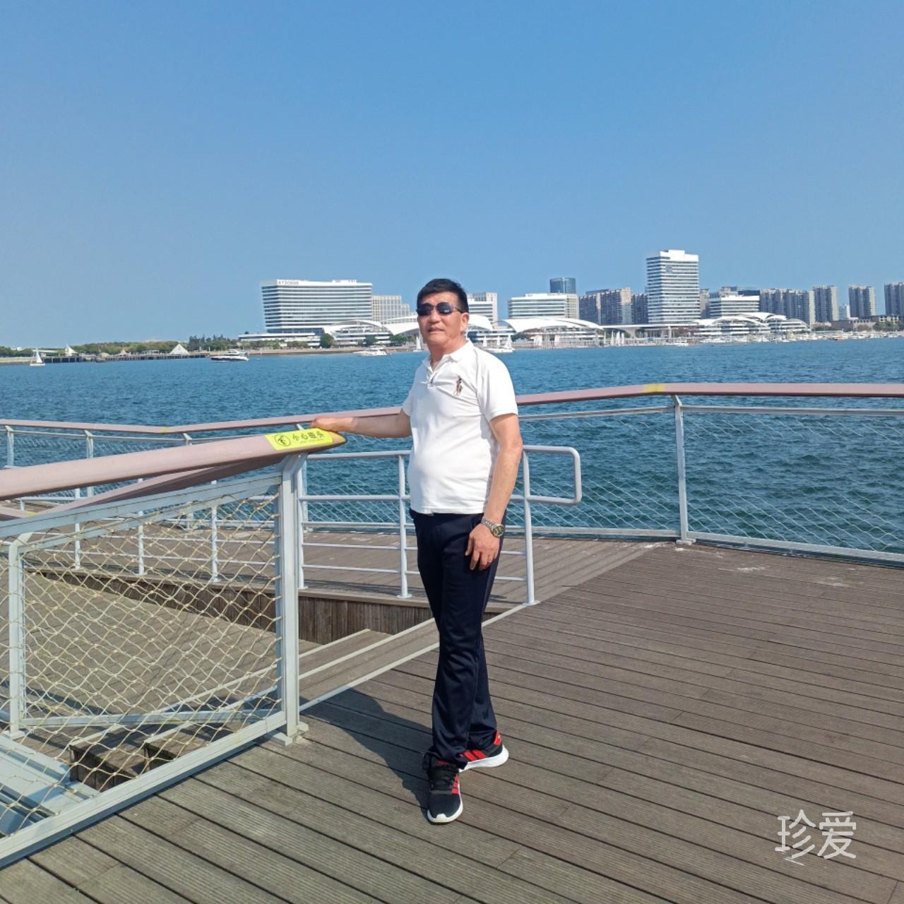 龙龙