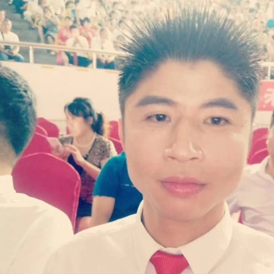 现在的我是空白