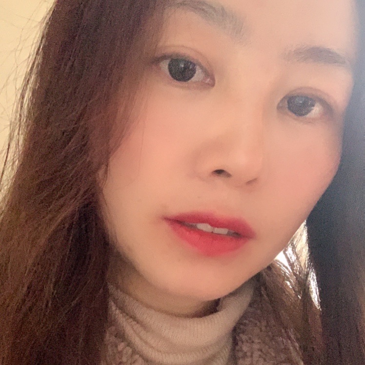 林蔭下的陽(yáng)光