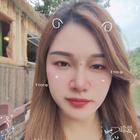 陽(yáng)光下微微笑