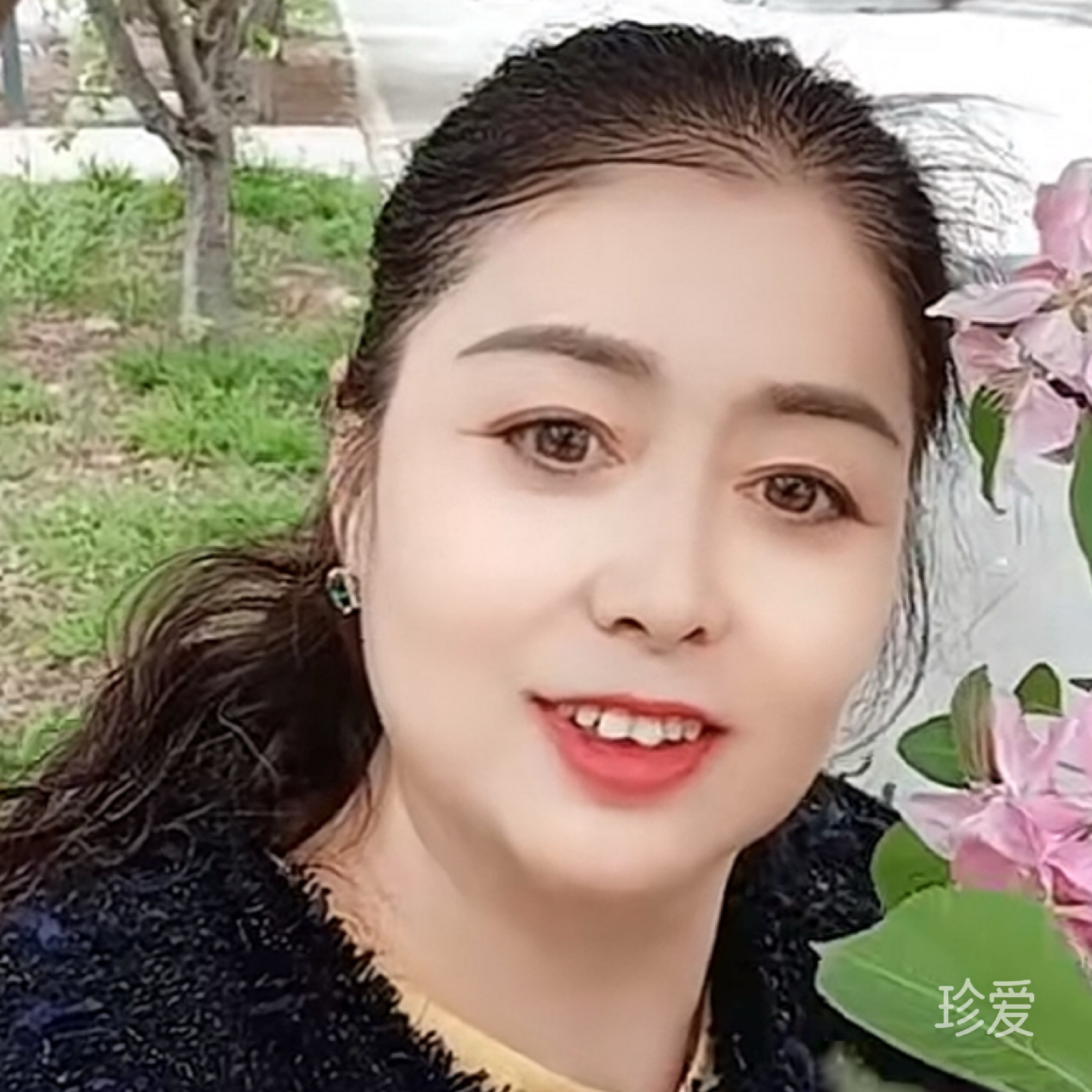 风中微笑