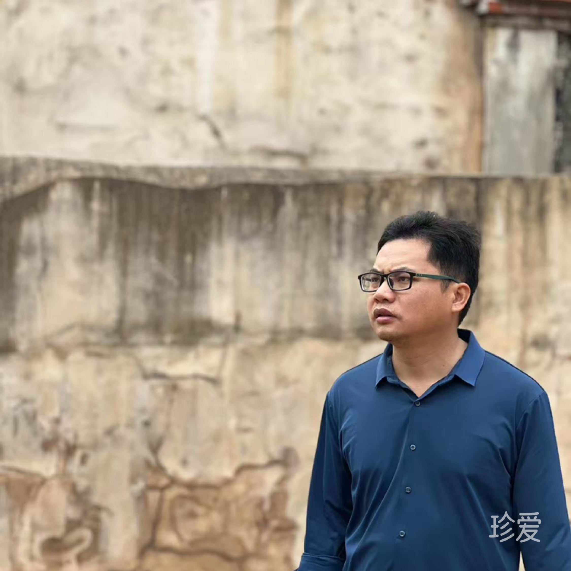 一杯淡淡的清茶