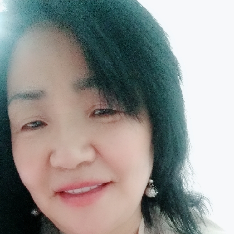 出淤泥而一塵不染