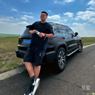 一個(gè)達(dá)不劉丶