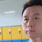 笑容背后的眼淚