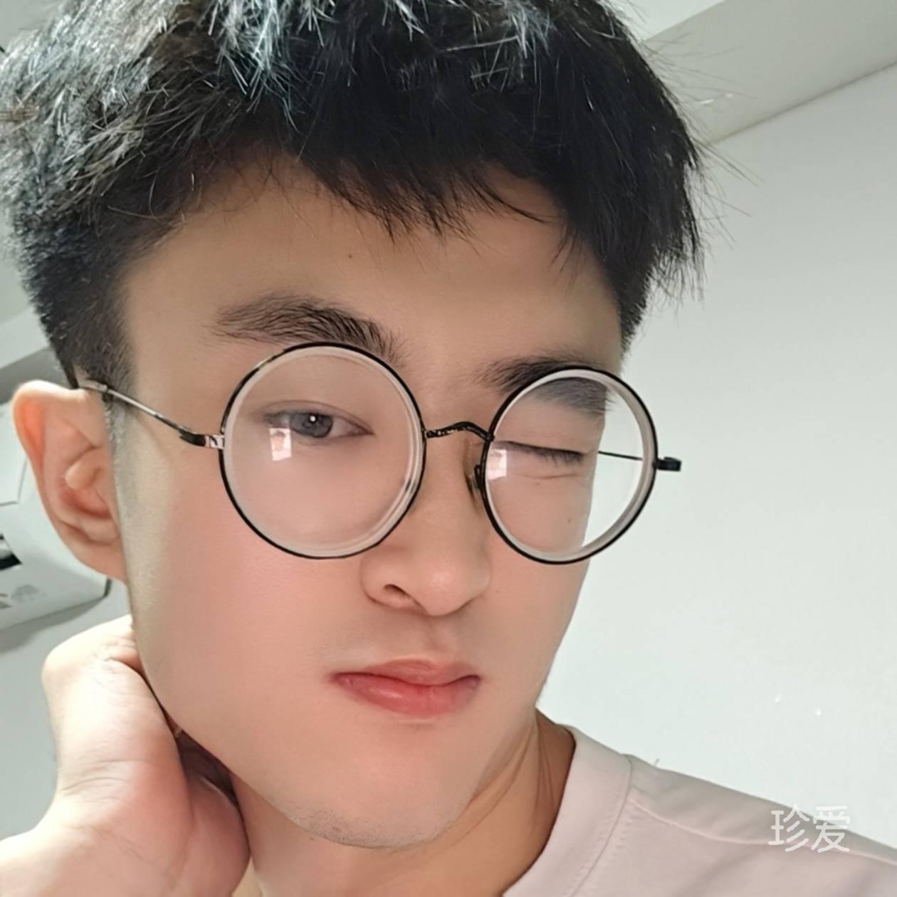 笑着哭最痛