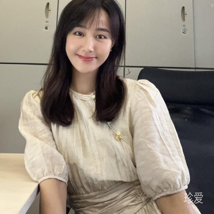 明媚如花