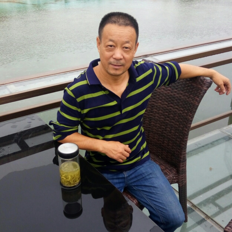 半疯半傻半痴情l