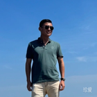 寬闊的胸膛