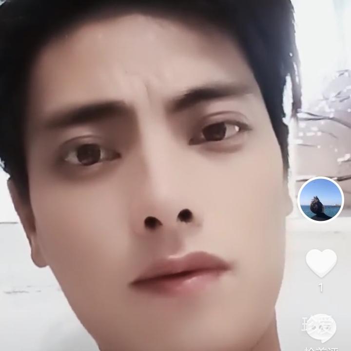 雨后的一缕阳光