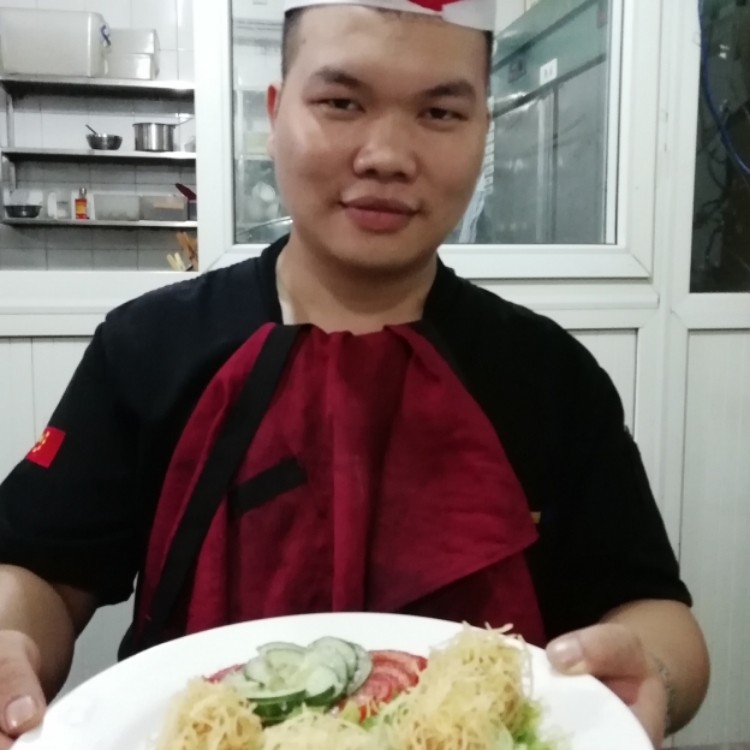 为理想奋斗的男人