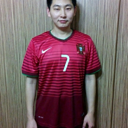 做个俗人一身正气