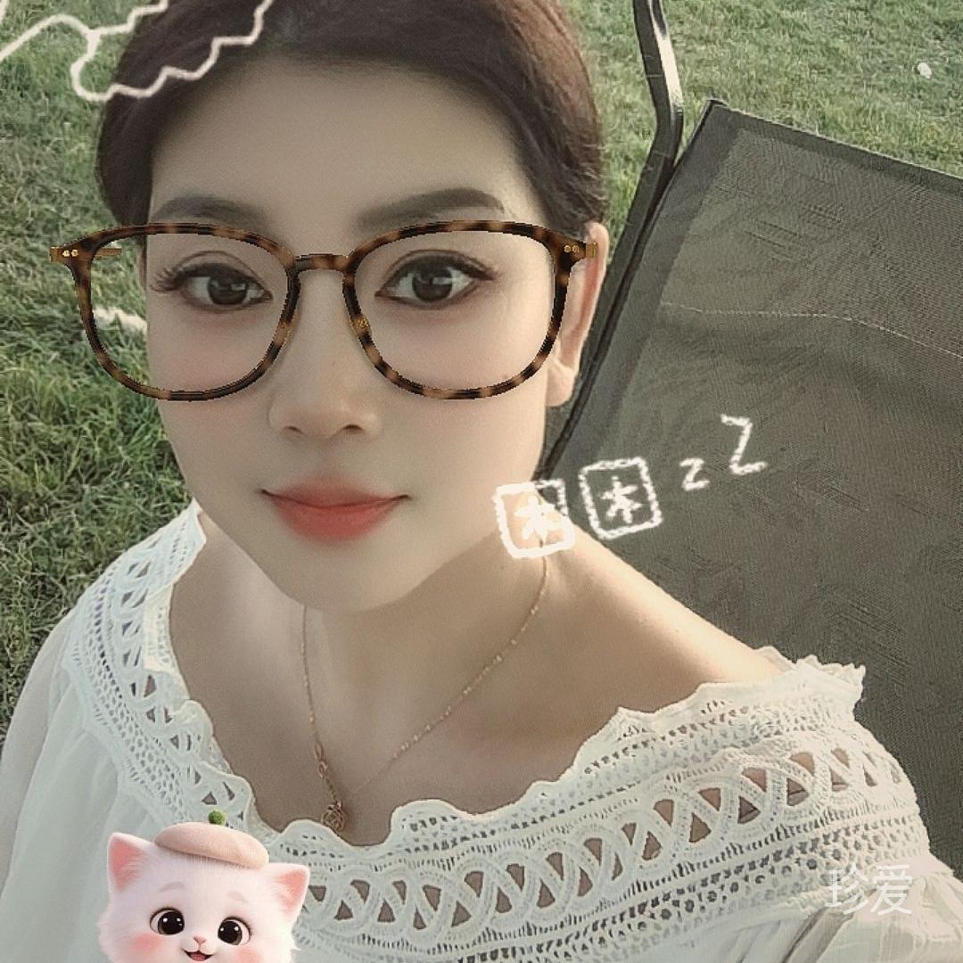 小楼昨夜又东风