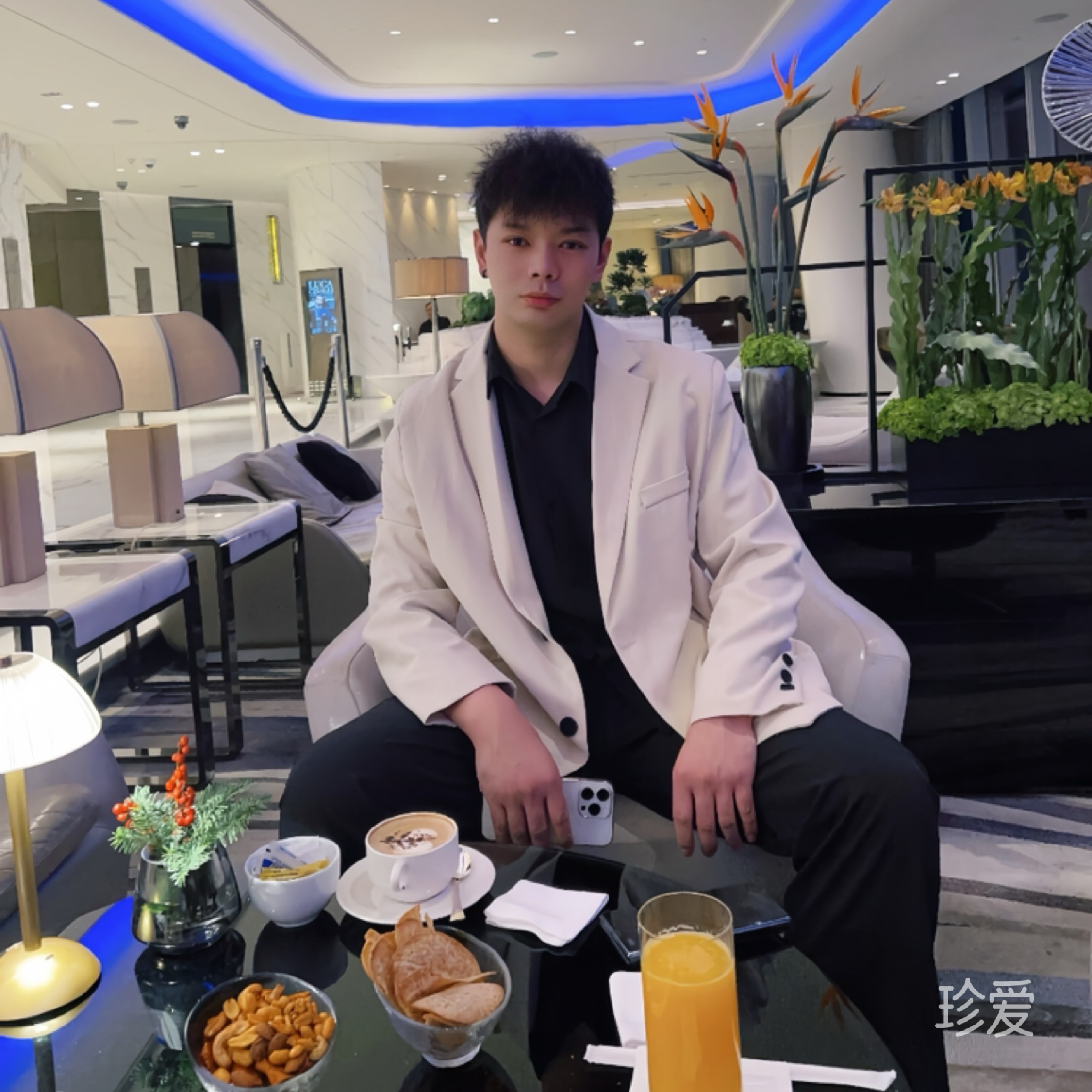 今天一定要早睡