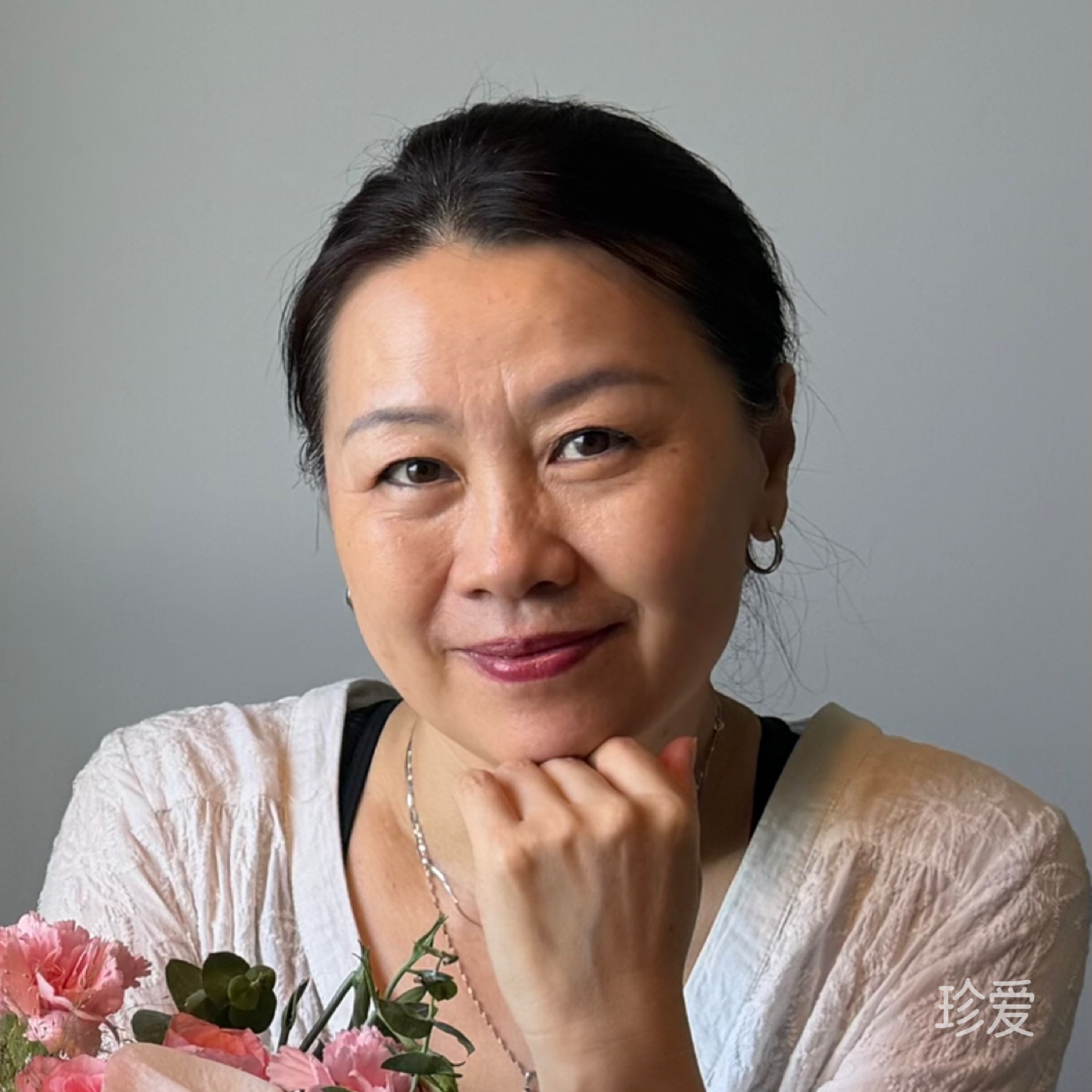 伊莲