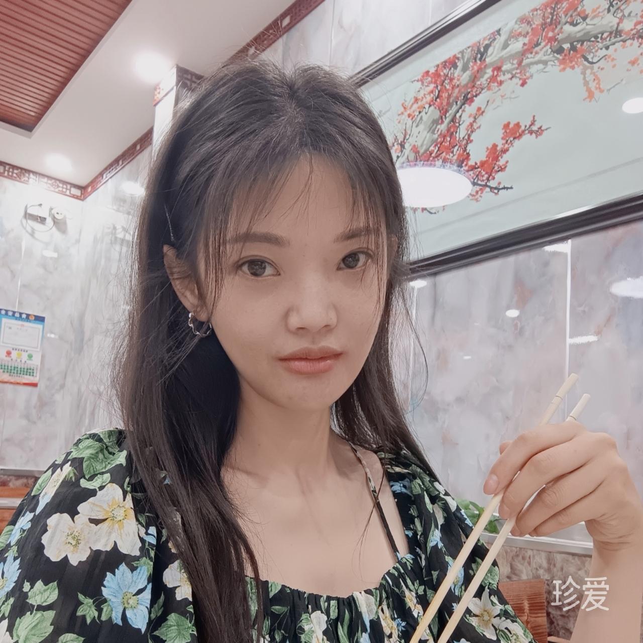 月光下的彩虹
