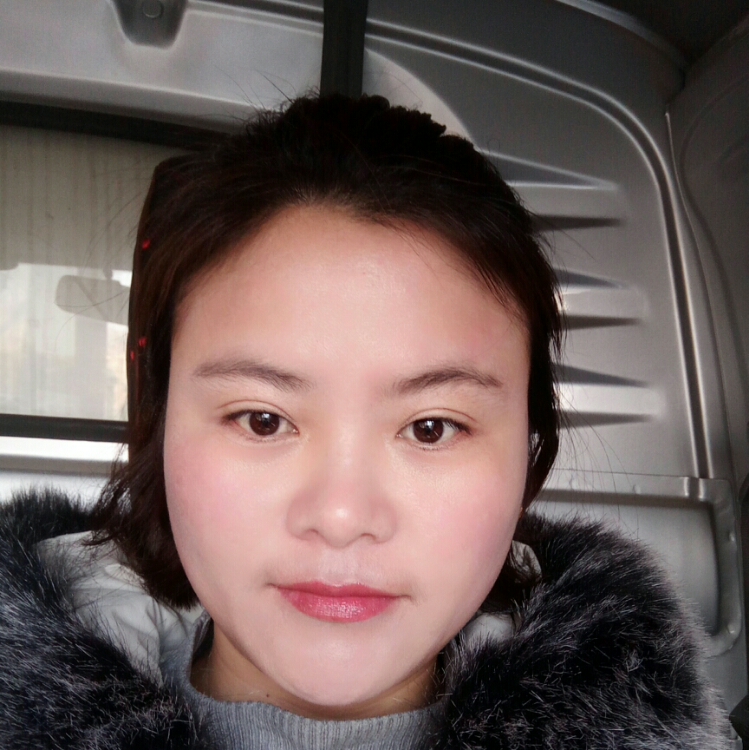 會(huì)飛的丑小丫