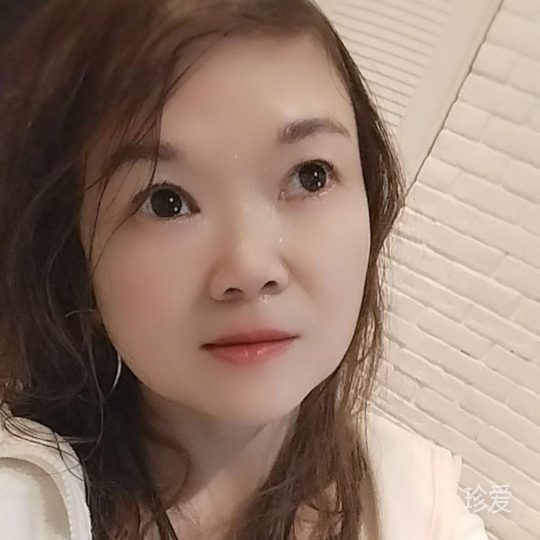 含着泪微笑