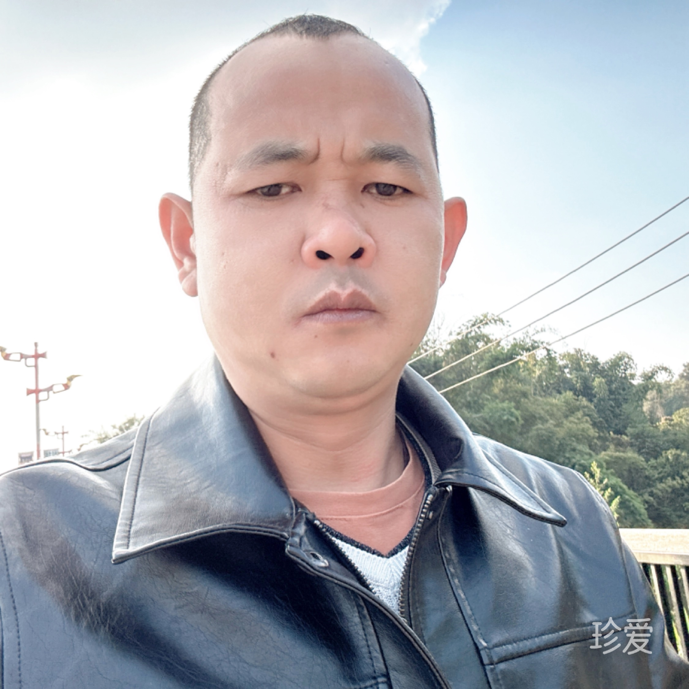 来一杯咖啡