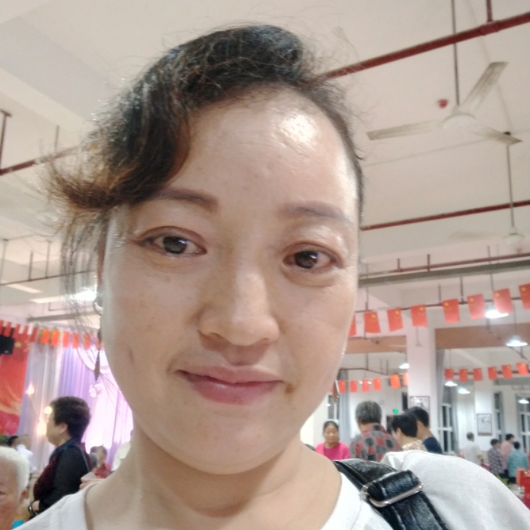 平淡的幸福只聊天