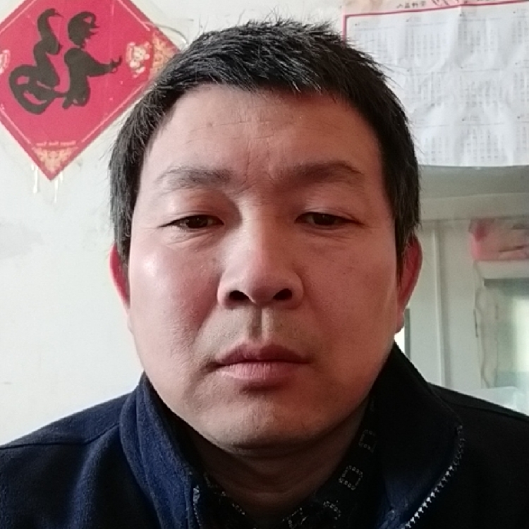 成熟自信豁達開朗