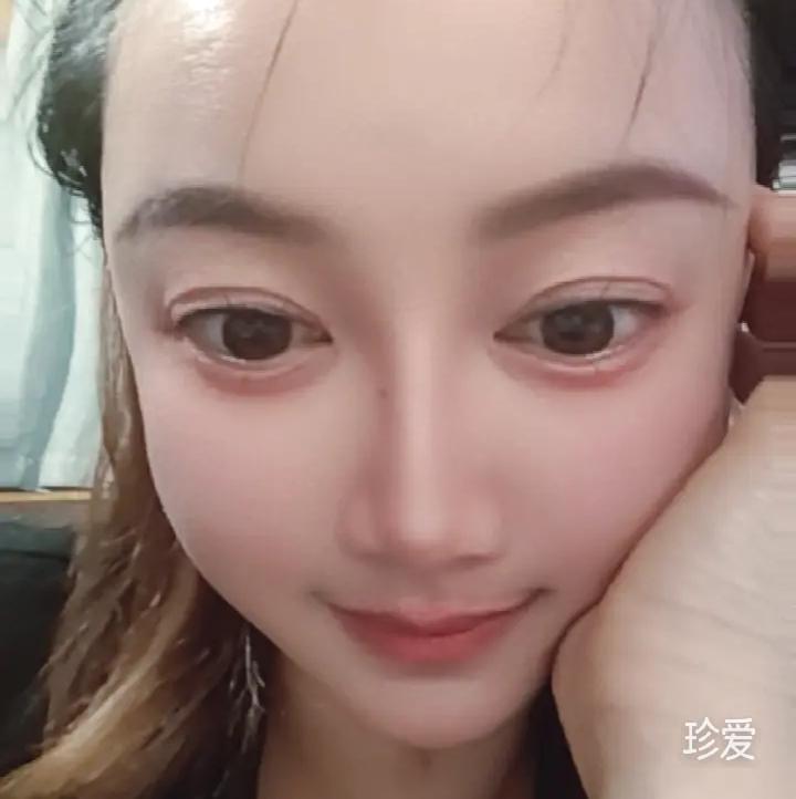 别人的拥抱