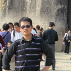 李泓烨