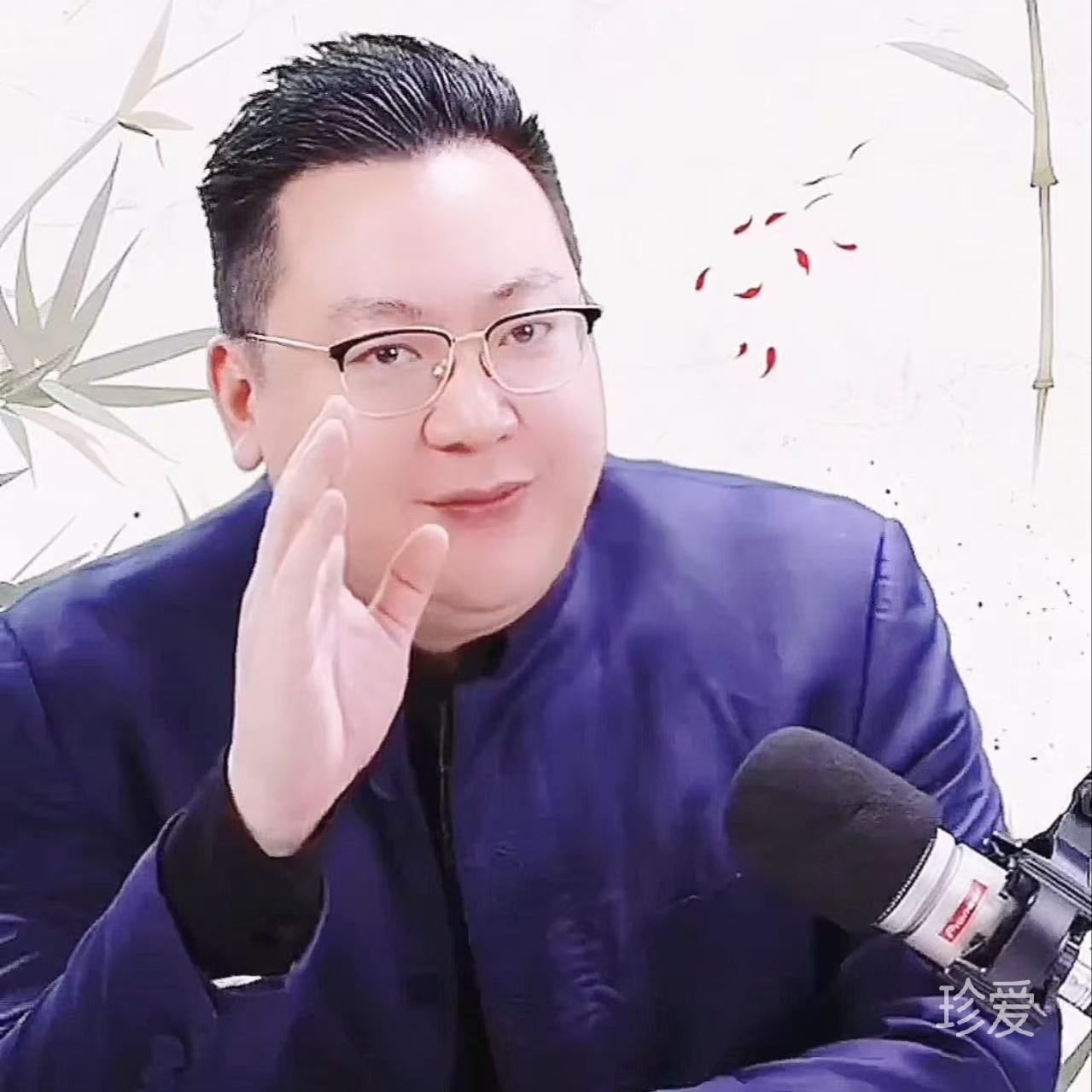 王先生