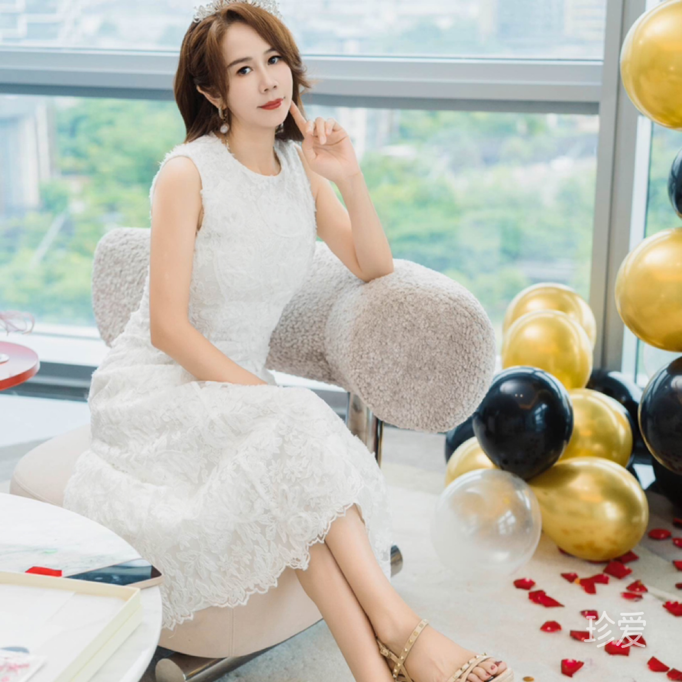 陽(yáng)光下的果子