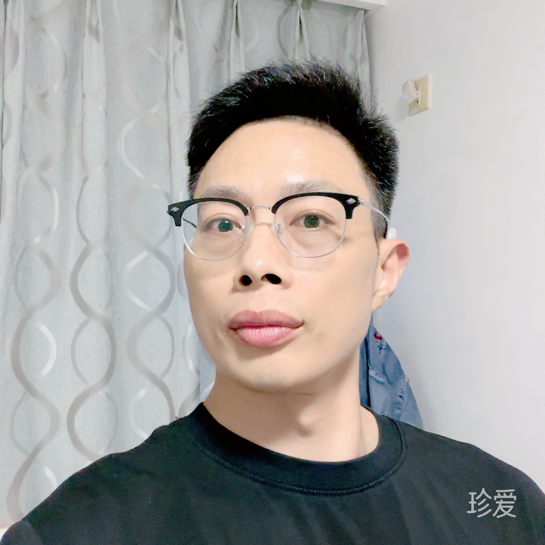 藍(lán)天戰(zhàn)鷹