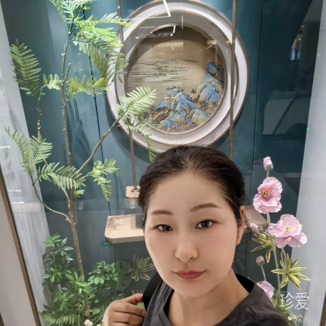 侧耳倾听