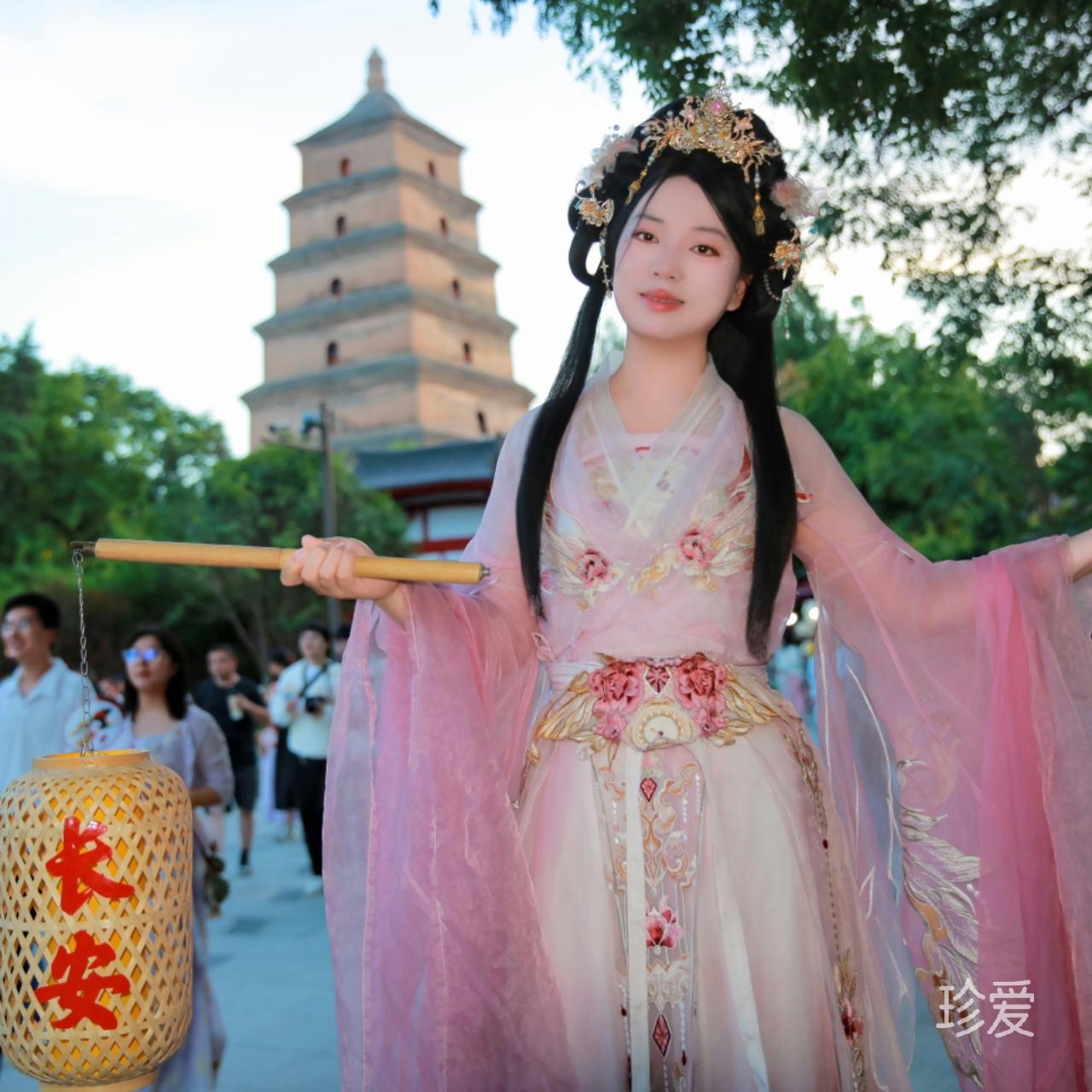 栩栩