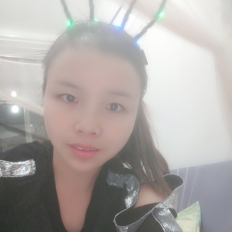 卡卡女