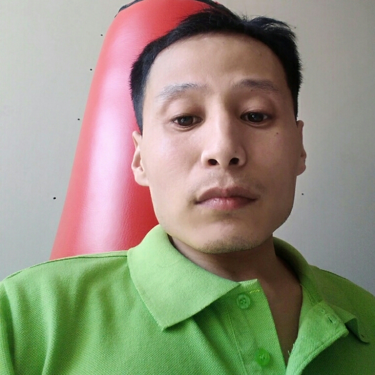 誰(shuí)拍死這蒼蠅