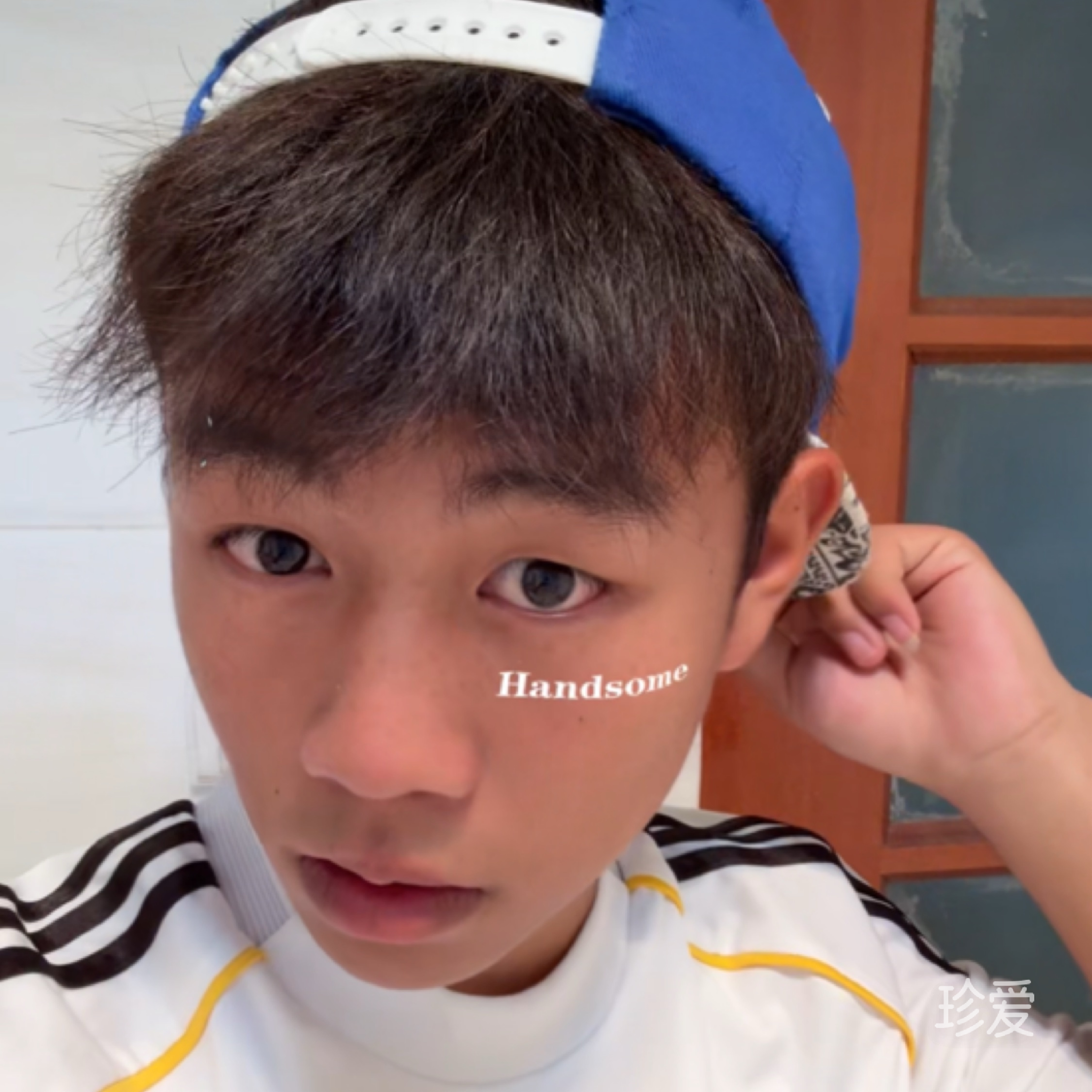 会员1600799919