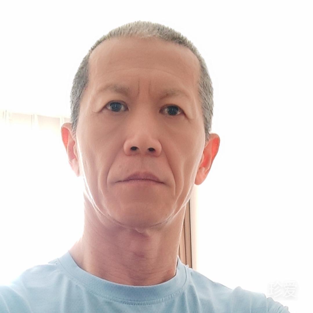 莲叶生花