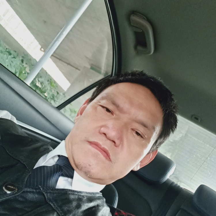 龙行天下