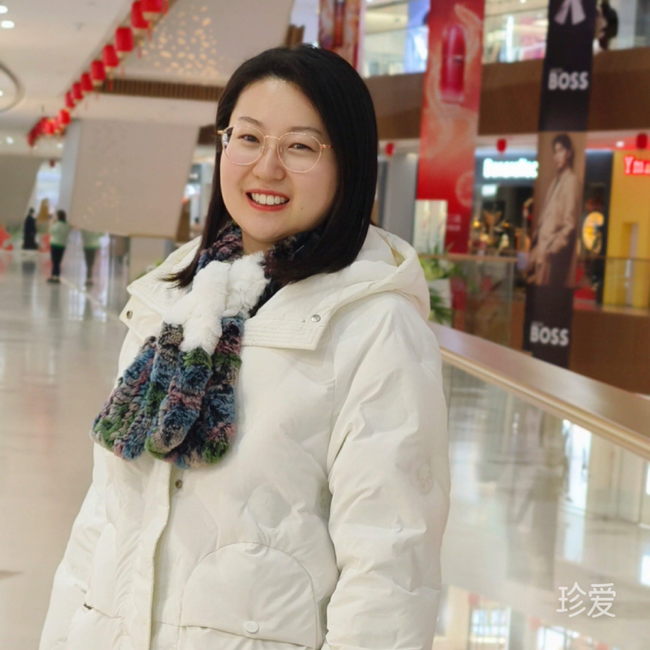 圓圓的湖光塔影