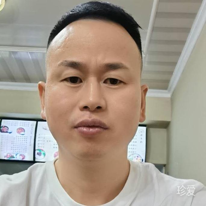 中年男子