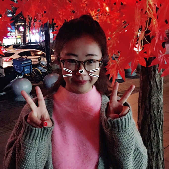 愛吃零食的小丸子